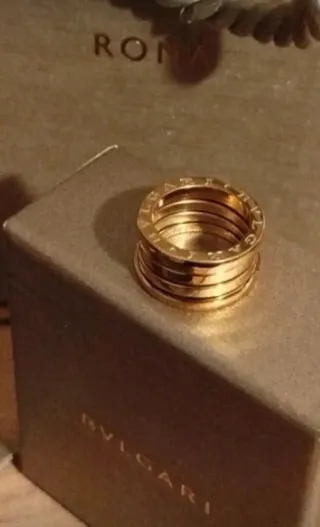 Anillo Bulgari B.zero1