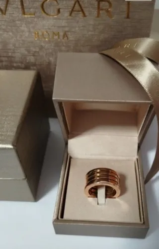 Anillo Bulgari B.zero1