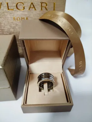Anillo Bulgari B.zero1