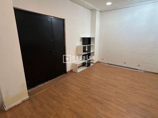 Local comercial en venta en Mariblanca - Villafontana en Móstoles