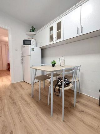 Piso en alquiler en Laviada en Gijón