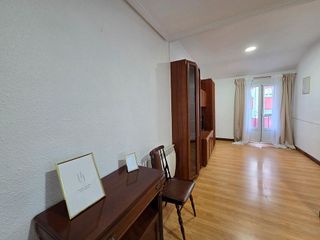 Piso en alquiler en Numancia - San Fernando en Santander