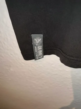 Camiseta Grimey Burning & Looting Negra Logo