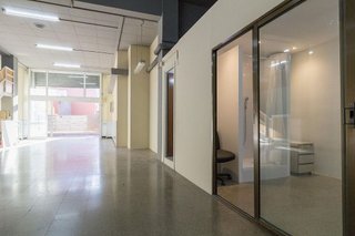 Local comercial en venta en Torrent Ballester en Viladecans