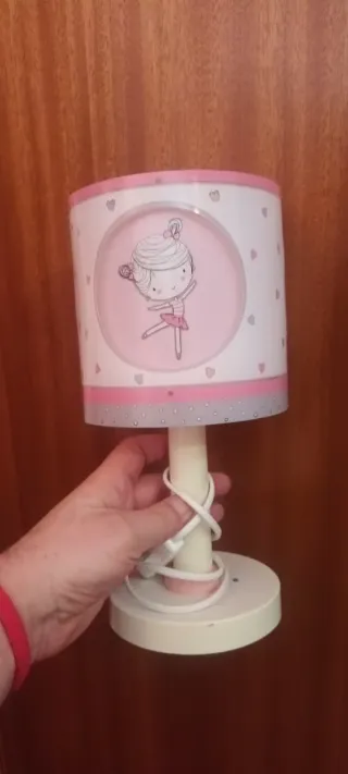 Lámpara infantil bailarina