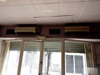 Local comercial en venta en Singuerlín - Can Franquesa - Les Oliveres en Santa Coloma de Gramanet