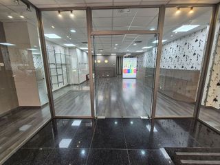 Local comercial en venta en Zona Pueblo en Eliana (l´)