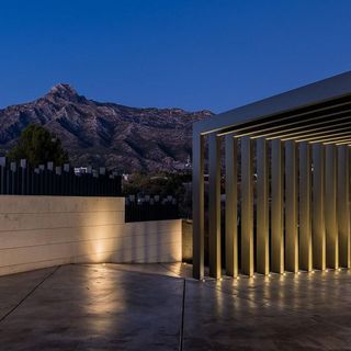 Chalet en alquiler en Nagüeles Alto en Marbella