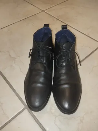 Scarpe uomo stringate nere