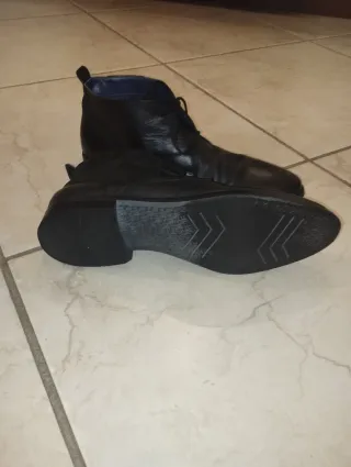 Scarpe uomo stringate nere