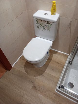 Montaje suelo vinílico