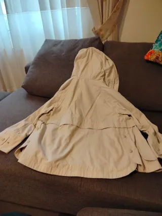 Parka niña con capucha