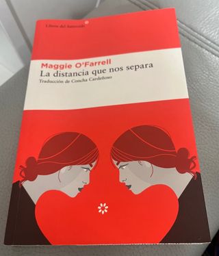 Libro “La distancia que nos separa”