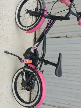 Bicicleta Btwin Niña Rosa Negra