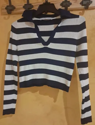 Polo Bershka rayas azul y blanco