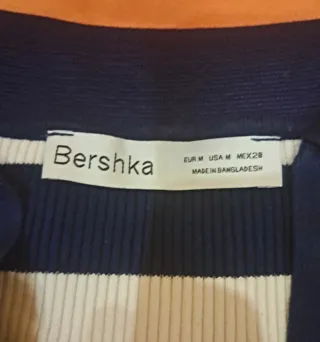 Polo Bershka rayas azul y blanco