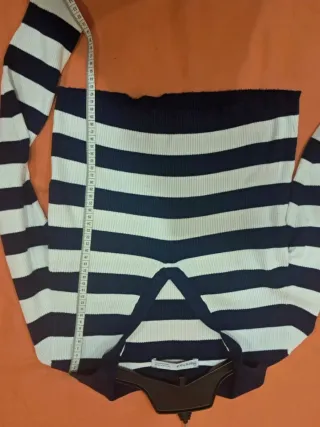 Polo Bershka rayas azul y blanco