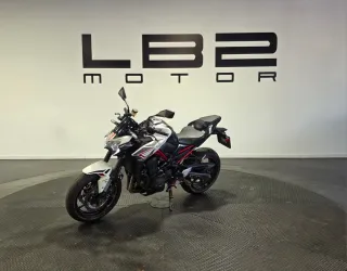 Kawasaki Z900