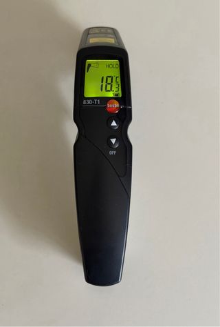Termómetro Infrarrojos Testo 830-T1
