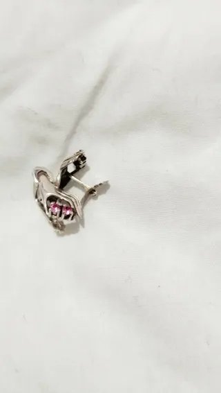 pendientes de plata con piedras rosas