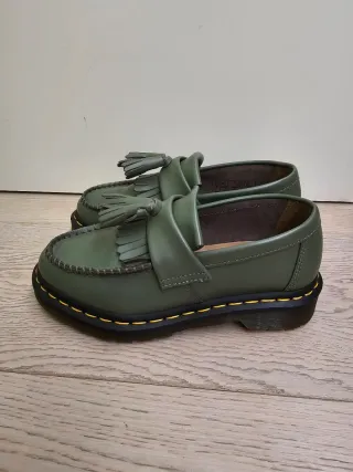 Dr. Martens Adrian mocassini verdi con nappe