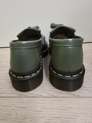Dr. Martens Adrian mocassini verdi con nappe