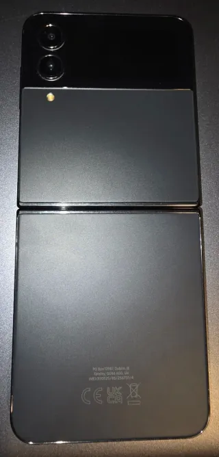 Samsung Galaxy Z Flip 4 Grafito