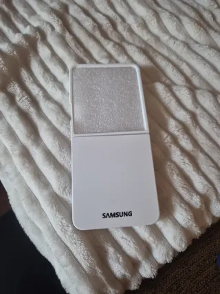 Funda Samsung Galaxy Z Flip 7