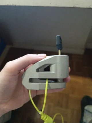 Candado de disco para moto con cable recordatorio