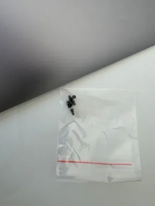 Tapa inferior MacBook Pro 13 A1708 + tornillos