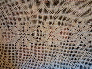 Colcha ganchillo artesanal beige