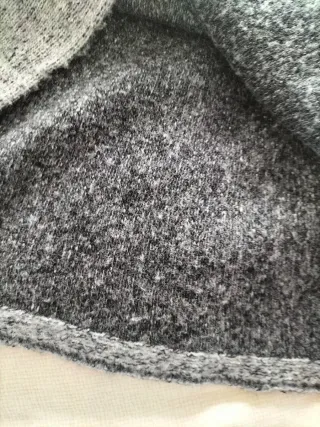 Falda Zara Lana Gris. Es una M pequeña.