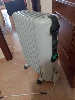 Radiador eléctrico blanco