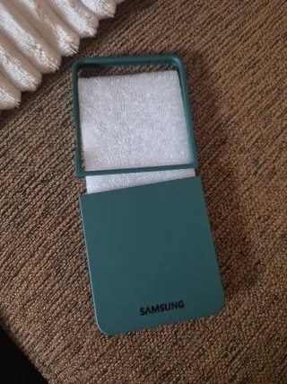 Funda Samsung Galaxy Z Flip 7