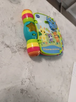 Libro primeras canciones + Cubo sensorial