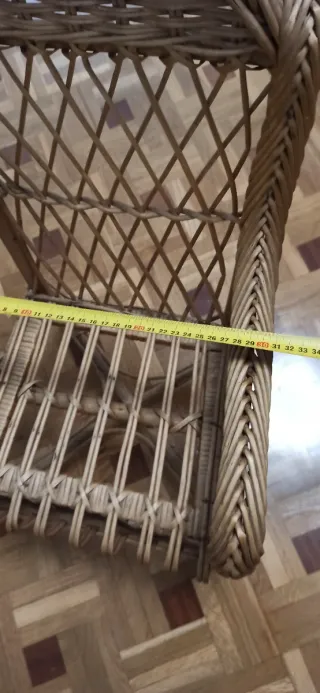 Mini silla de mimbre