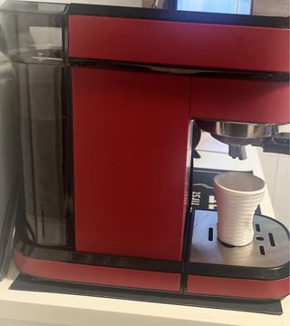 Cafetera Cecotec Cumbia Cafelizzia Roja