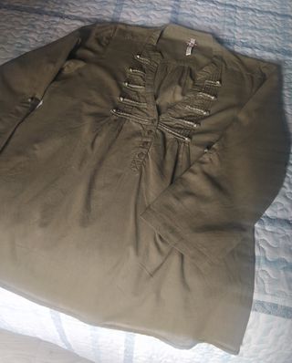 Camisa Stradivarius verde
