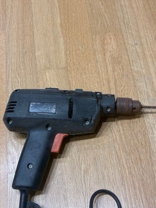 Trapano a corrente Black & Decker