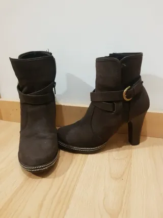 Botines de mujer marrones