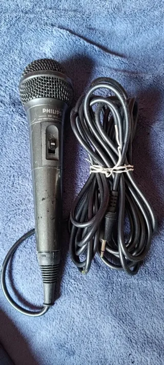Micrófono Philips SBC 3012