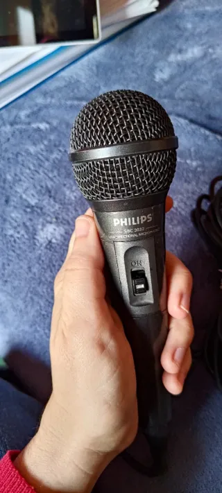 Micrófono Philips SBC 3012