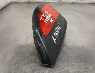 Renault 428012 7700838532 piloto trasero megane i