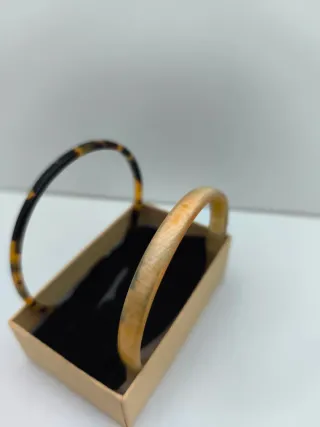 Pulseras estilo carey y cuerno