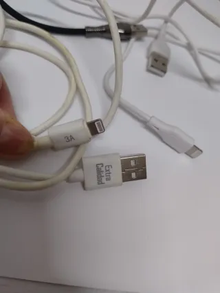 Cavi iPhone USB e Lightning