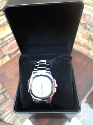 Orologio YIX Argento e Nero