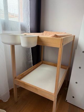 Mesa cambiador madera con accesorios