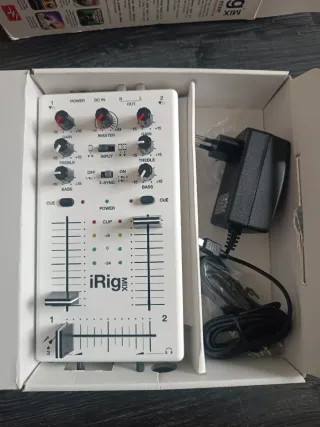 Mezclador móvil mixerI iRig Mix para iPhone/iPad