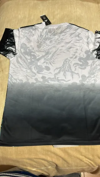 Camiseta Real Madrid Edición Especial Dragón