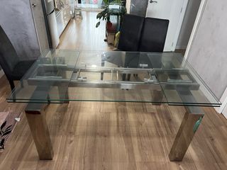 Mesa comedor cristal y metal
